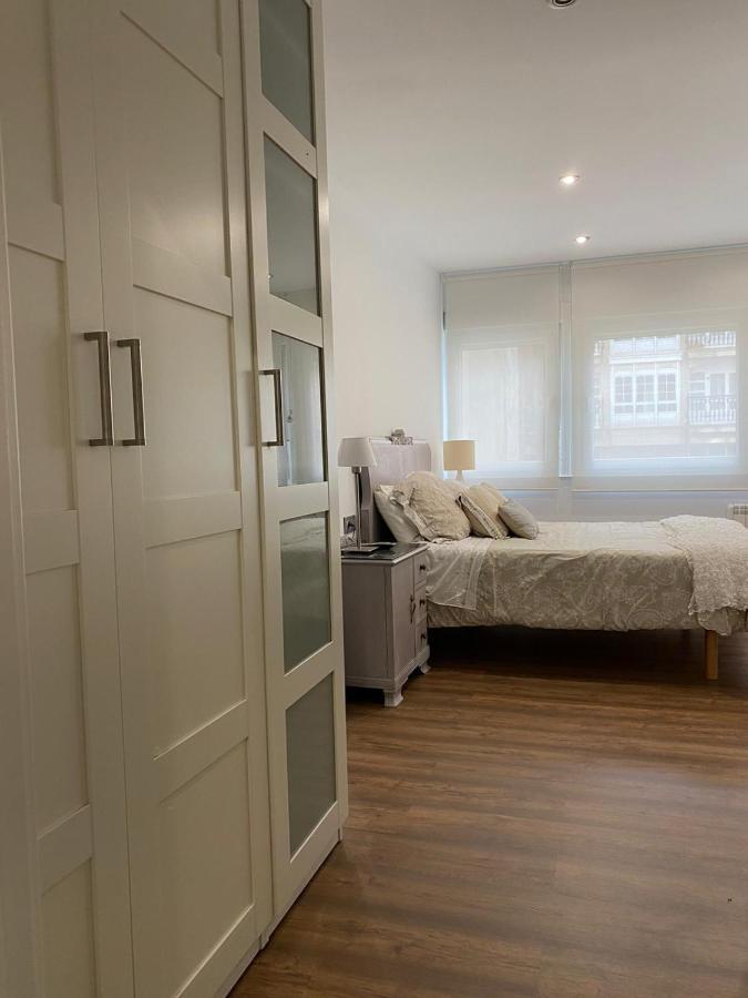 Апартаменты Apartamento Centrico Y Moderno Феррол Экстерьер фото